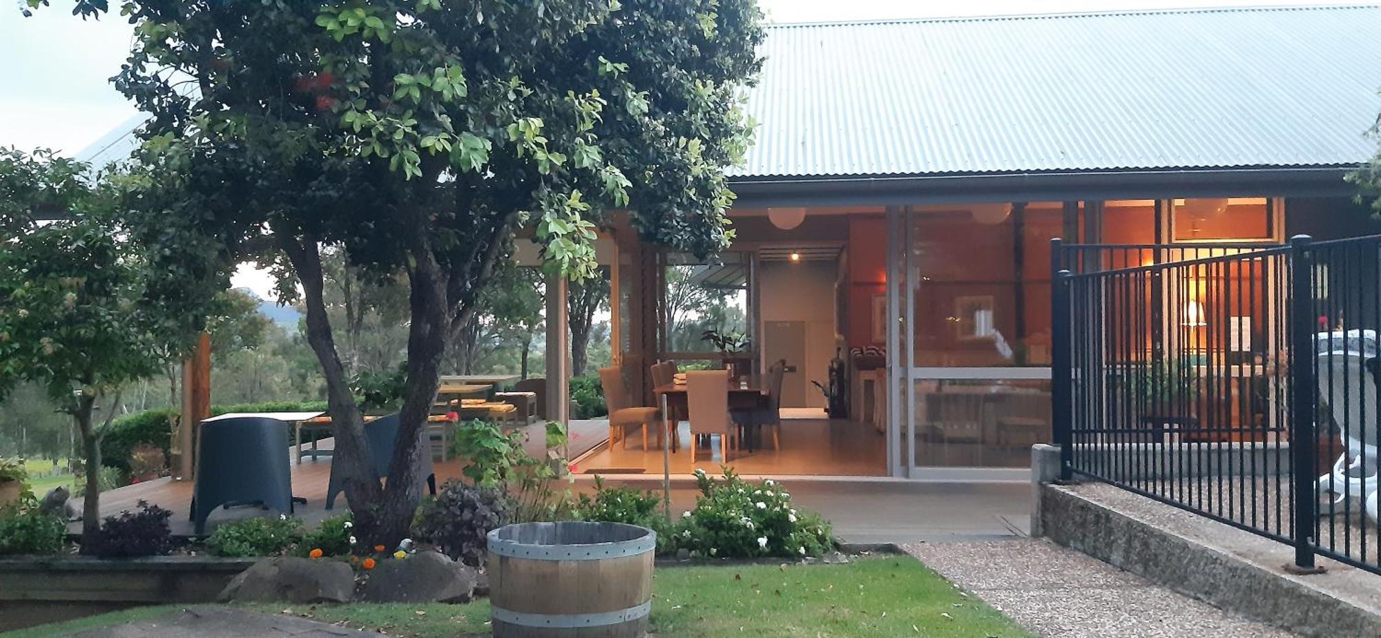 Elfin Hill Vineyard Accommodation ポーコルビン エクステリア 写真