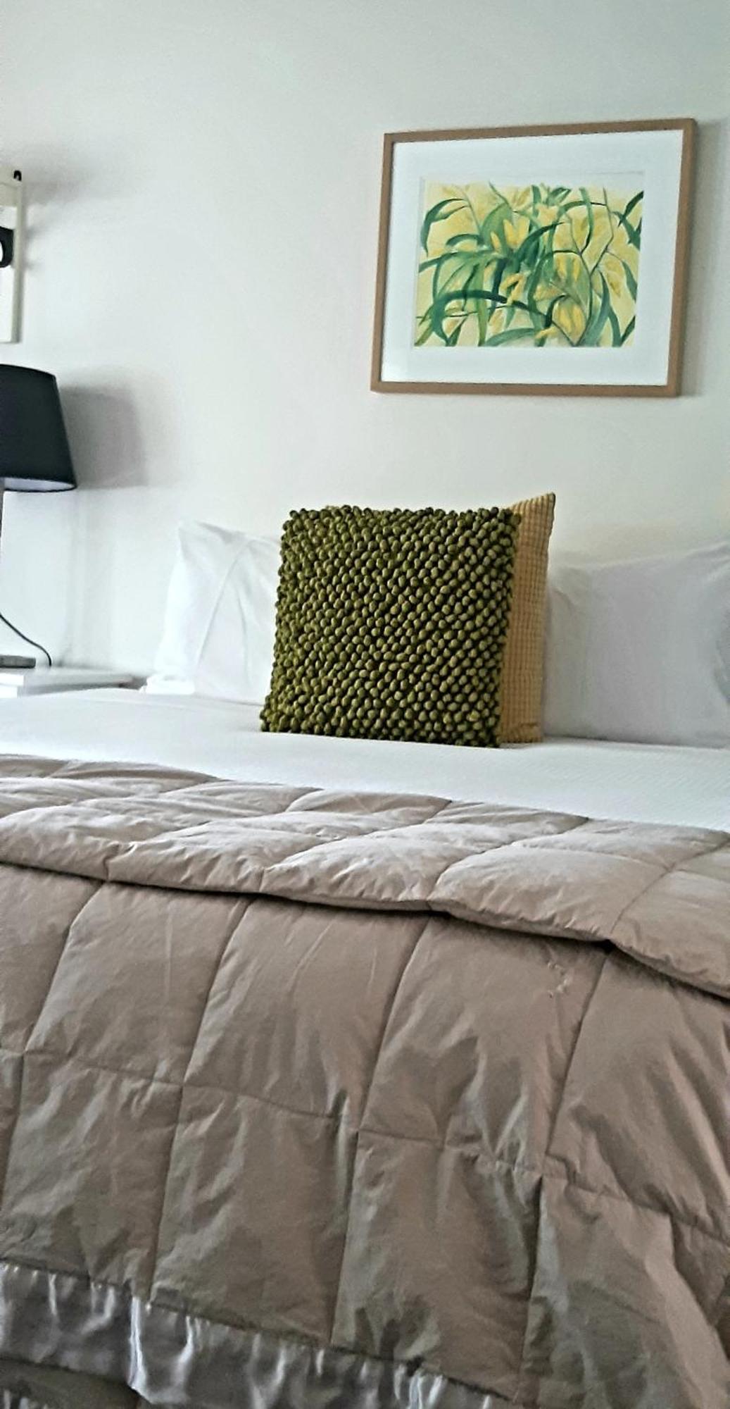 Elfin Hill Vineyard Accommodation ポーコルビン エクステリア 写真